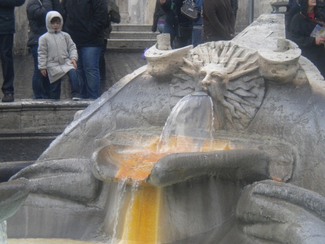 spanish steps fountain I
